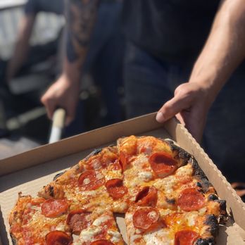 Dang Brother Pizza - Handing me mah pizza - Caterers Near Me Dang Brother Pizza - Handing me mah pizza - Caterers Near Me
