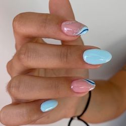 Top Coat Nails & Beauty Lounge - Vacation mode