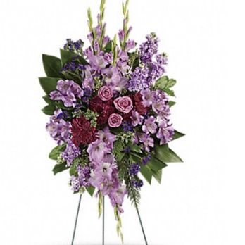 Flowers By Alis - The advertised arrangement. - Florists Near Me - Modesto, California Flowers By Alis - The advertised arrangement. - Florists Near Me - Modesto, California