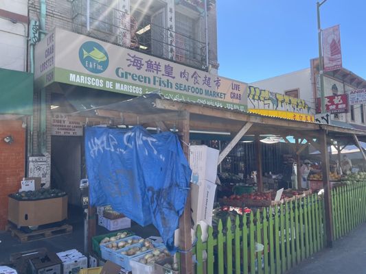 Green Produce and Seafood Market by null