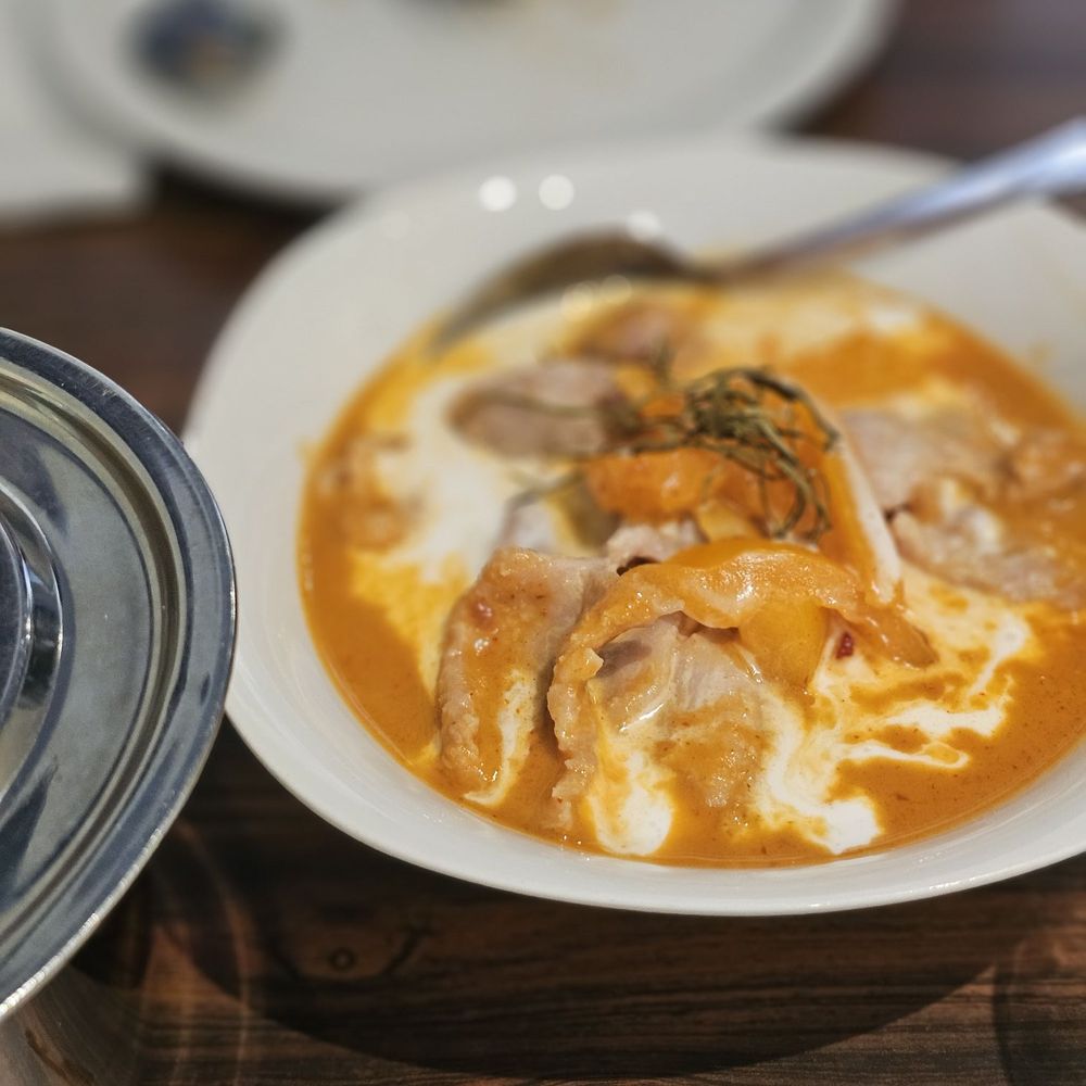 Chad Thai - Thai Near Me - Burnaby, British Columbia