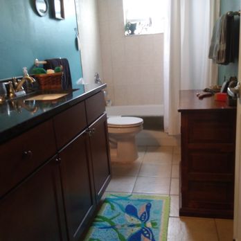 Deeb Building Restoration Services - Guest Bath After - Damage Restoration Near Me - New Port Richey, Florida Deeb Building Restoration Services - Guest Bath After - Damage Restoration Near Me - New Port Richey, Florida
