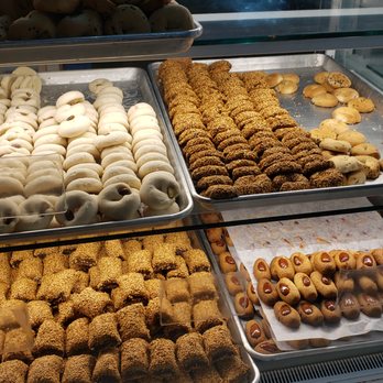 Baklawa King - a variety of baked goods - Patisserie/Cake Shop Near Me - Mississauga, Ontario Baklawa King - a variety of baked goods - Patisserie/Cake Shop Near Me - Mississauga, Ontario