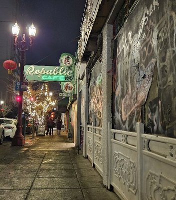 Republic Cafe and Ming Lounge by null