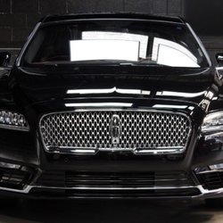 Coleman Exquisite Car Service - Front of Vehicle