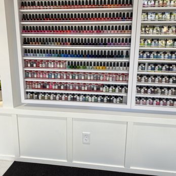Canvas Nails & Spa - Nail Salons Near Me - Chandler, Arizona