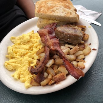 Potato Shack Cafe - Two egg plate with bacon and sausage patty and sourdough bread - American Near Me - Encinitas, California