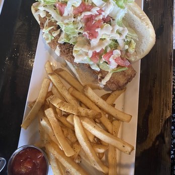 Killingtons Restaurant & Pub - Fish sandwich special with fries - American Near Me - Huntersville, North Carolina Killingtons Restaurant & Pub - Fish sandwich special with fries - American Near Me - Huntersville, North Carolina