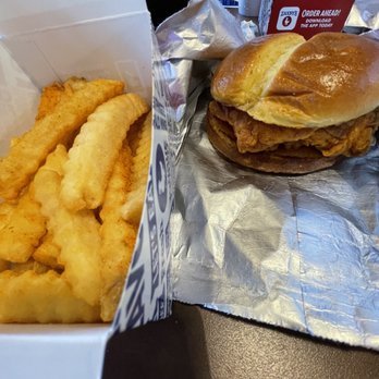 Zaxbys - Zaxby's Signature Sandwich - Fast Food Near Me - Indianapolis, Indiana Zaxbys - Zaxby's Signature Sandwich - Fast Food Near Me - Indianapolis, Indiana