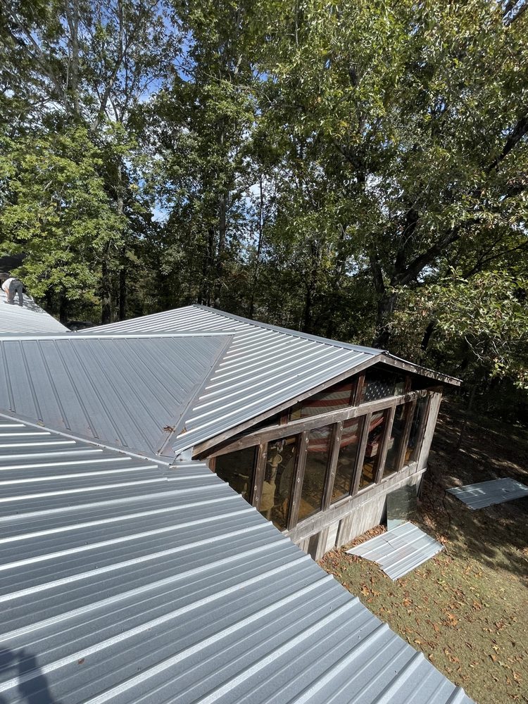 Slide of Mendez Men Construction