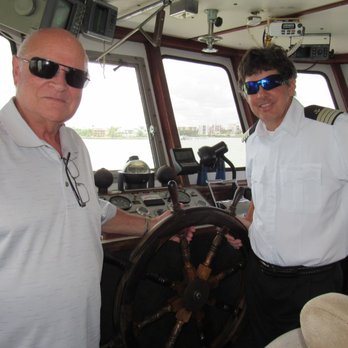 Starlite Majesty - Tom visiting Captain Mickey on the bridge - Boating Near Me - Clearwater Beach, Florida Starlite Majesty - Tom visiting Captain Mickey on the bridge - Boating Near Me - Clearwater Beach, Florida