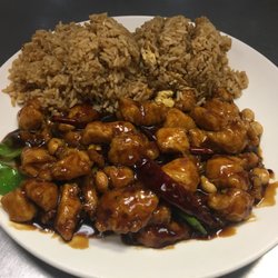 Bao's Cafe - Kung Pao Chicken