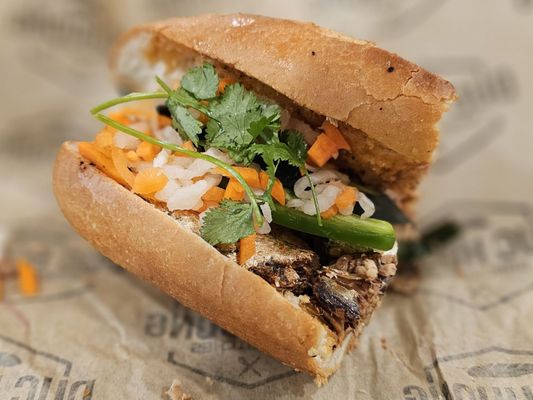 Duc Huong Sandwiches by null