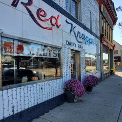 Red Knapp's Dairy Bar - Downtown Rochester Lights Show is November 21 to see this business lights turn on and light up! 11/1/2022
