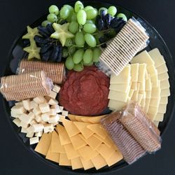 The Best Sandwich Shop - The "Star of the Show"  cheese and cracker platter!