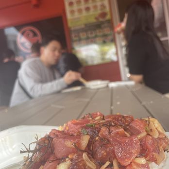 Ono Seafood - Seafood Near Me - Honolulu, Hawaii