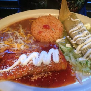 Los Cabos Mexican Restaurant - Tamale + enchilada combination meal - Mexican Near Me - Avenue, Pennsylvania