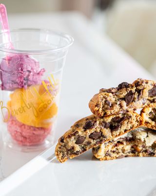 Beverly Hills Cookies by null