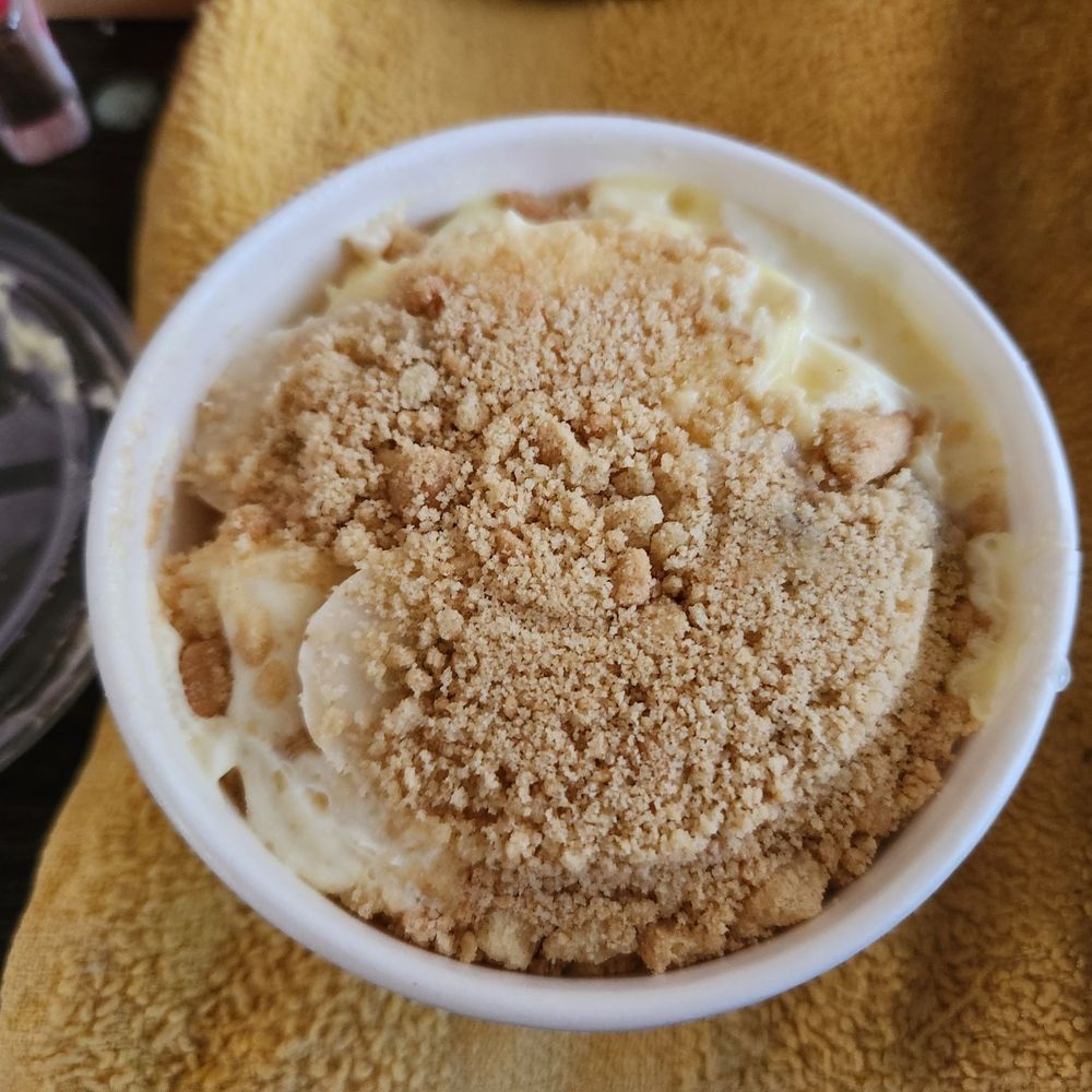Smackbird Hot Chicken - Banana pudding - Chicken Shop Near Me - Dallas, Texas Smackbird Hot Chicken - Banana pudding - Chicken Shop Near Me - Dallas, Texas