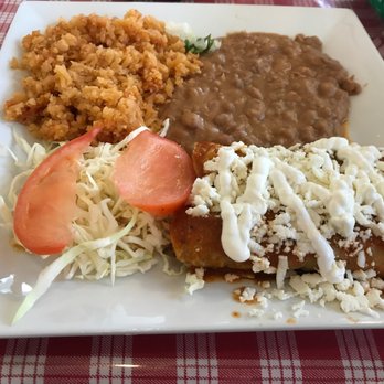 Manny's Kitchen - Chicken enchiladas with red sauce. Very good. - Mexican Near Me - Captain Cook, Hawaii