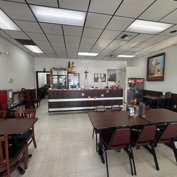 Las 3 Aguilas Mexican Restaurant - Mexican Near Me - Yakima, Washington Las 3 Aguilas Mexican Restaurant - Mexican Near Me - Yakima, Washington