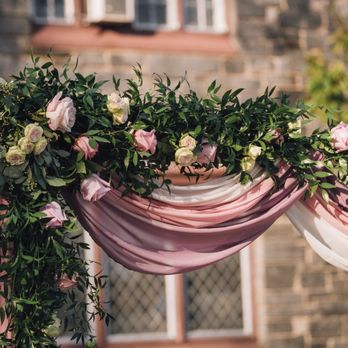 Tommy Flowers 2 - Floral arch - Florists Near Me - Syosset, New York