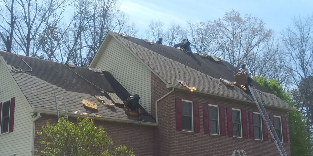 TONY’S ROOFS Updated August 2024 Knoxville, Tennessee Roofing