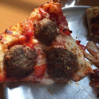 Tasty Pizza - Ingredients are very well distributed, so there's some in nearly every bite. - Pizza Near Me - Omaha, Nebraska Tasty Pizza - Ingredients are very well distributed, so there's some in nearly every bite. - Pizza Near Me - Omaha, Nebraska