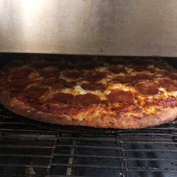 Pizza Plus - This was just a test pizza... PASS - Pizza Near Me - Newman, California