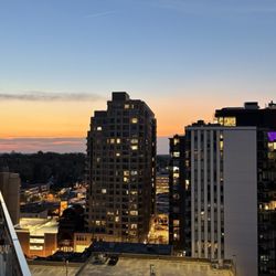 Hip Flask Rooftop Bar - Sunset