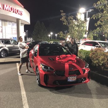 Applewood Kia Surrey - The worst buying car experience of a life time - Car Dealers Near Me - Surrey, British Columbia Applewood Kia Surrey - The worst buying car experience of a life time - Car Dealers Near Me - Surrey, British Columbia