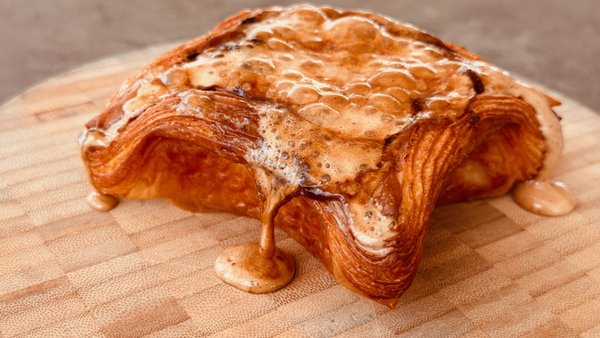 IZOLA by null IZOLA by null