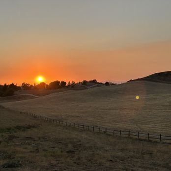Wine Country Trails by Horseback - Sunset ride - Tours Near Me - Temecula, California