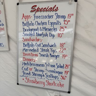 Evelyn's Drive-In by null