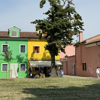 Isola di Burano - Landmarks & Historical Buildings Near Me - Venezia, VE Isola di Burano - Landmarks & Historical Buildings Near Me - Venezia, VE
