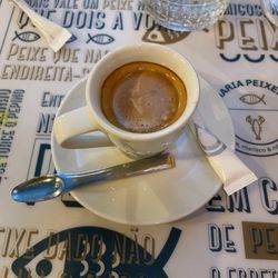 Maria Peixeira - Cafe pingado (machiato)