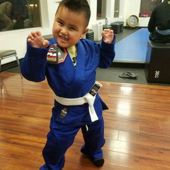 SCHOOL Brazilian Jiu-Jitsu - The SCHOOL jiu-jitsu Brayden first time and loving it - Brazilian Jiu-jitsu Near Me - Arcadia, California SCHOOL Brazilian Jiu-Jitsu - The SCHOOL jiu-jitsu Brayden first time and loving it - Brazilian Jiu-jitsu Near Me - Arcadia, California