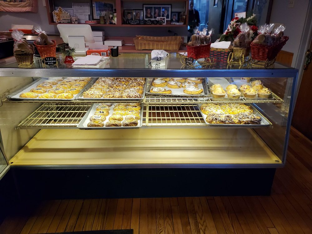 HARPER’S BAGEL & BAKE SHOP Updated September 2024 265 Main St, Hackettstown, New Jersey