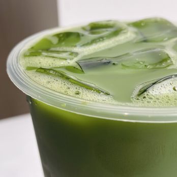 Chapresso - Mango Matcha Latte (close up) - Bubble Tea Near Me - San Marino, California Chapresso - Mango Matcha Latte (close up) - Bubble Tea Near Me - San Marino, California