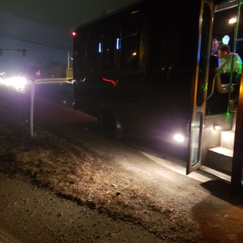 Vip Rides - Party Bus Rentals Near Me - Cleveland, Ohio