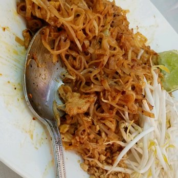 Thai Lily Cafe - Pad thai - Thai Near Me - Houston, Texas Thai Lily Cafe - Pad thai - Thai Near Me - Houston, Texas