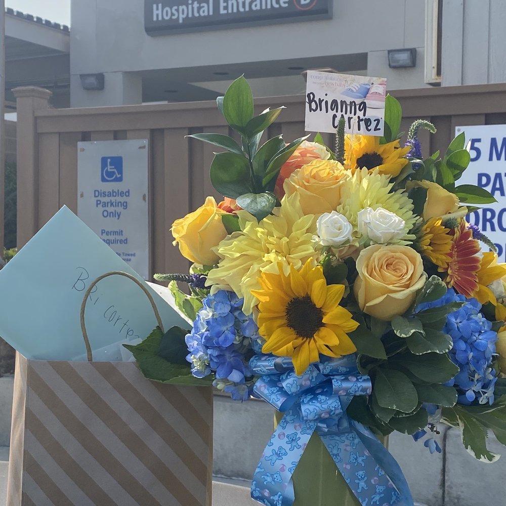 Lopez Flowers - Flowers for baby boy & new mama - Florists Near Me - Encinitas, California Lopez Flowers - Flowers for baby boy & new mama - Florists Near Me - Encinitas, California