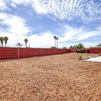 De La Rosa Landscaping - Before - Landscaping Near Me - San Diego, California De La Rosa Landscaping - Before - Landscaping Near Me - San Diego, California