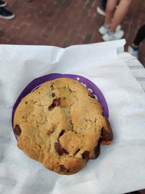 Insomnia Cookies by null