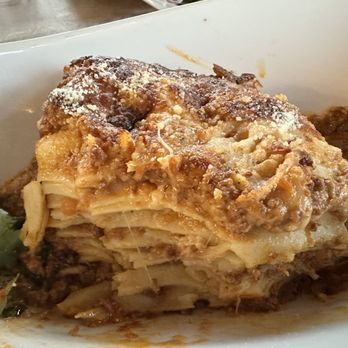 Nutwood Winery - Lasagna - Wine Bars Near Me - LaGrange, Georgia