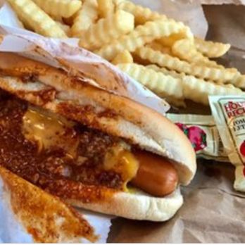 Chuck Wagon - New American Near Me - Sanger, California