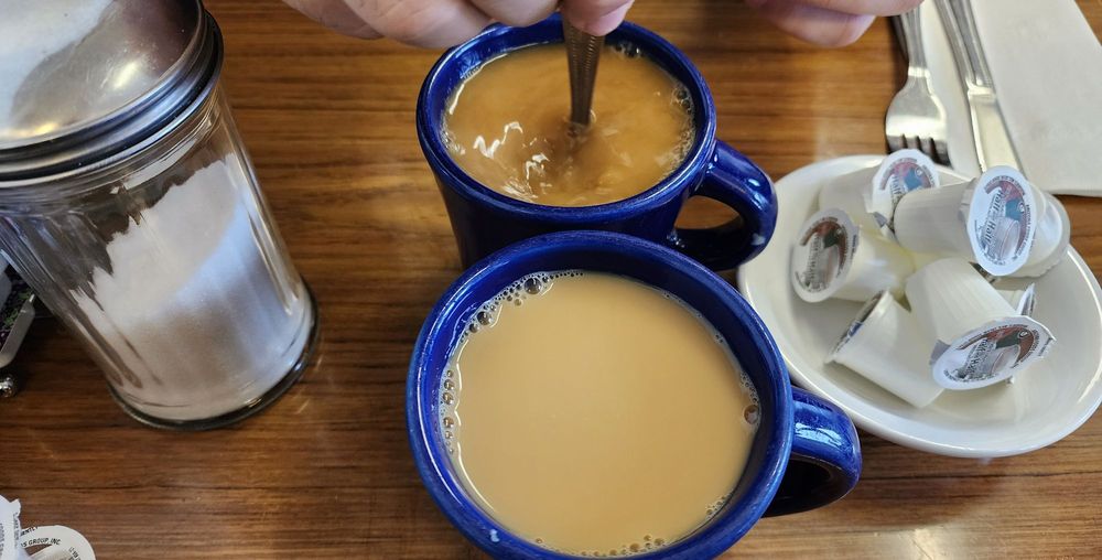 Voula's Offshore Cafe