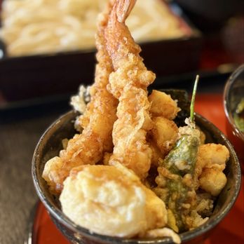 Tendon Tempura Carlos Junior - Tempura Bowl. - Japanese Near Me - Pasadena, California Tendon Tempura Carlos Junior - Tempura Bowl. - Japanese Near Me - Pasadena, California
