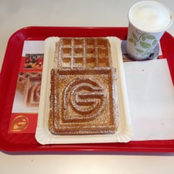 Gofroo - Leckere, knusprige Waffeln mit Cappuccino.