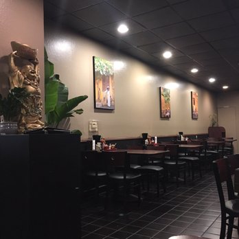 Pho Tai - Interior - Vietnamese Near Me - Hayward, California